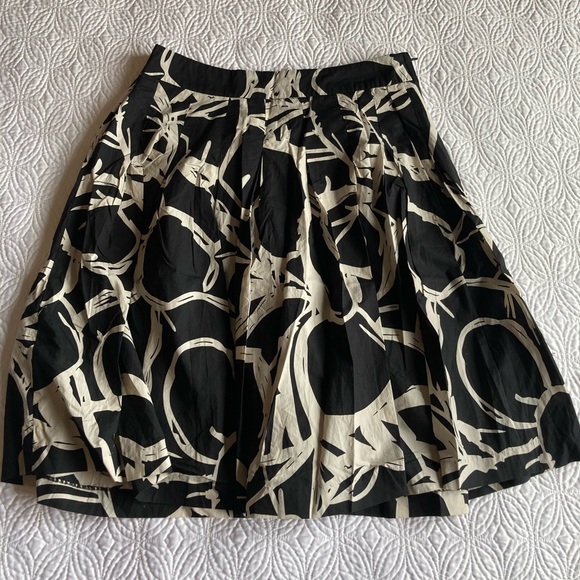 8-Vintage Art Deco Skirt-H&M - Picture 1 of 3